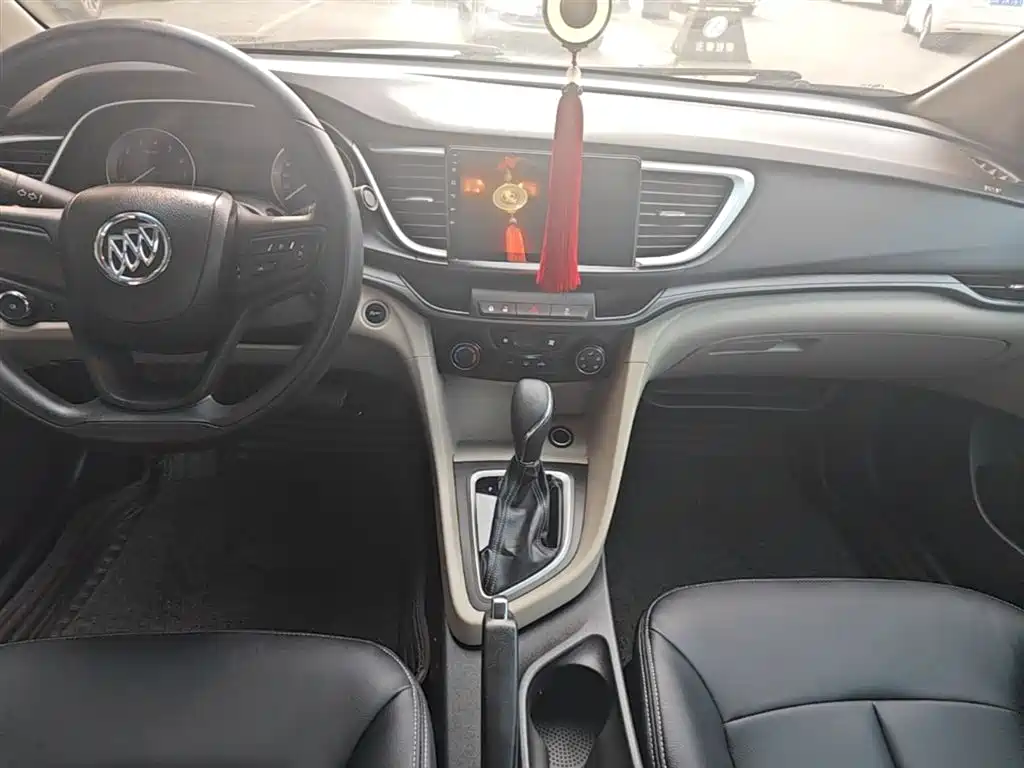 Buick Excelle 2017 — фото 13