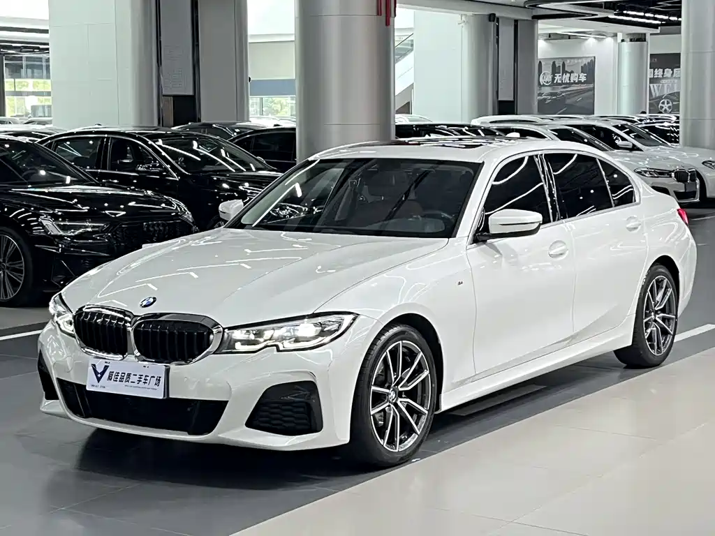 BMW 3 Series 2021