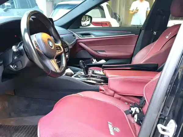 BMW 5 Series 2022