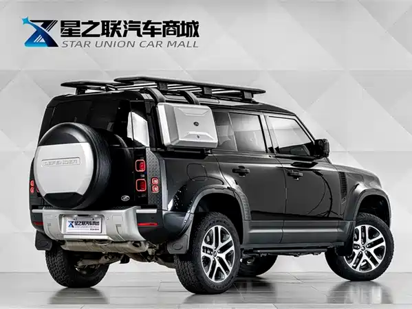 Land Rover Defender 2021