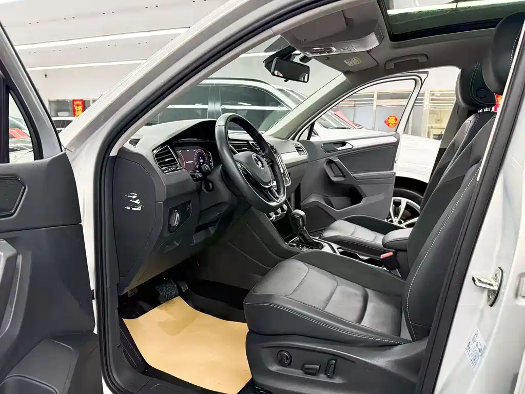Volkswagen Tiguan L 2021