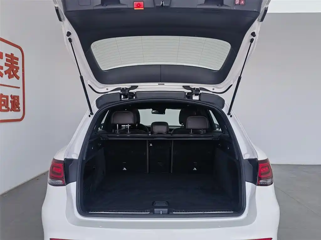Mercedes-Benz GLC 2020 — фото 16