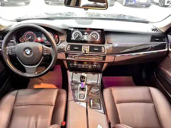BMW 5 Series 2016
