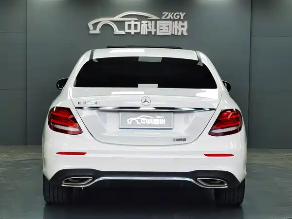 Mercedes-Benz E-Class 2017