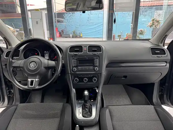 Volkswagen Golf 2012