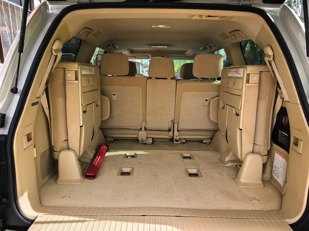 Toyota Land Cruiser 2017 — фото 9