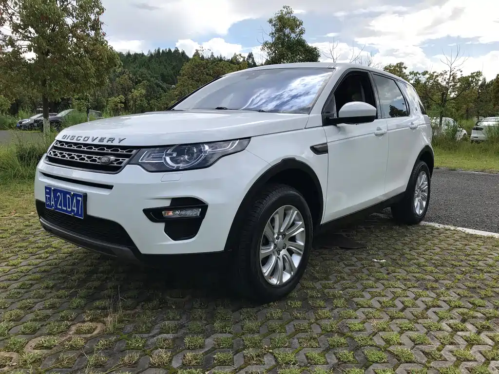 Land Rover Discovery Sport 2017 — фото 4
