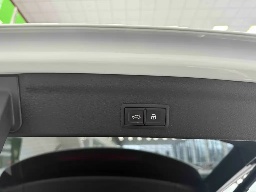 Audi Q3 2022 — фото 19