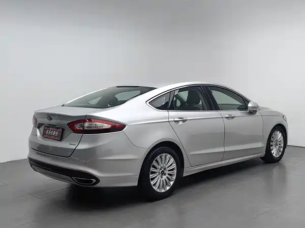 Ford Mondeo 2013
