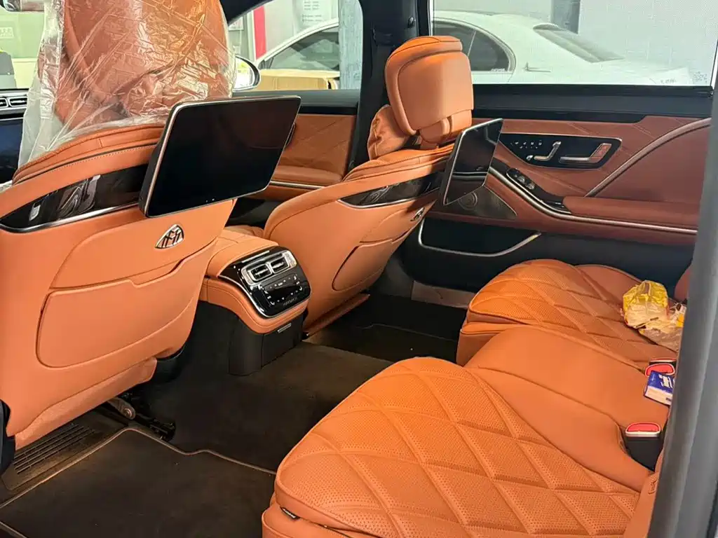 Mercedes-Benz Maybach S-Class 2023