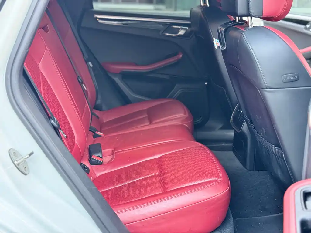 Porsche Macan 2015