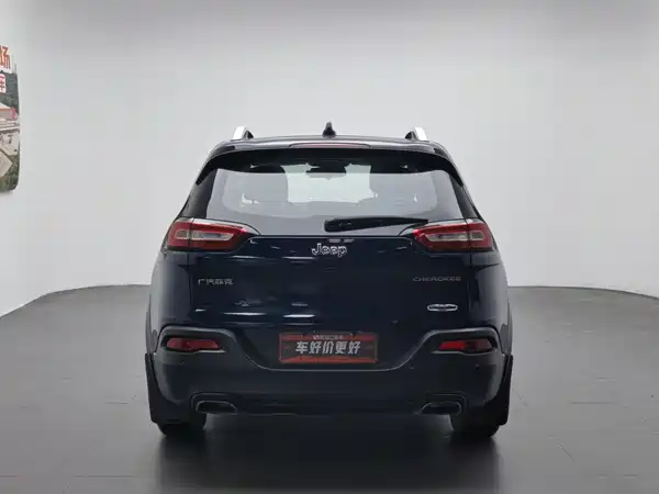 Jeep Cherokee 2018