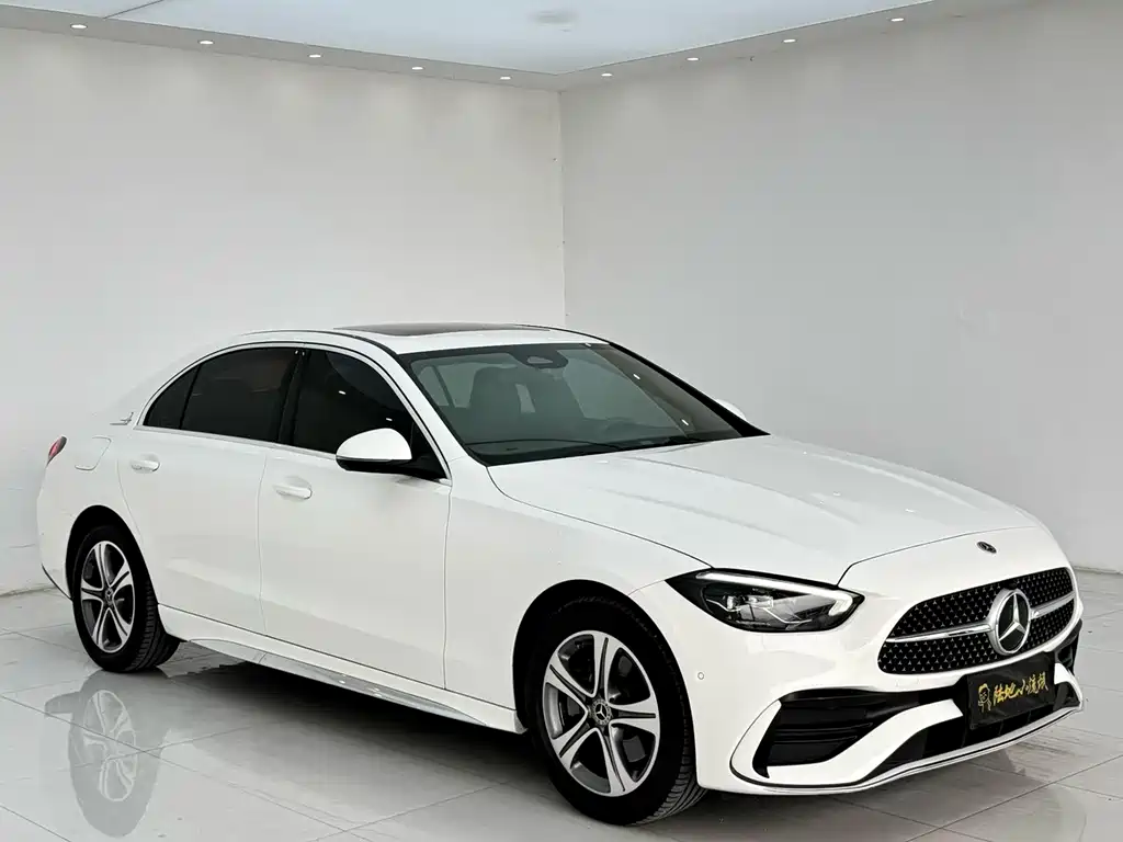 Mercedes-Benz C-Class 2022