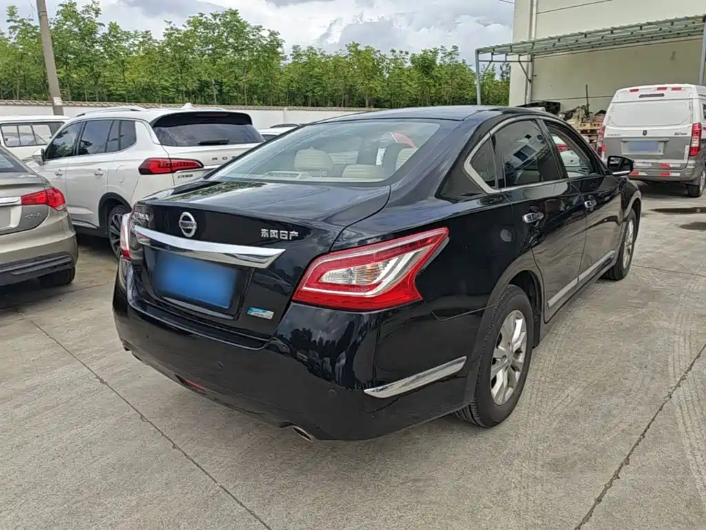 Nissan Teana 2015 — фото 7