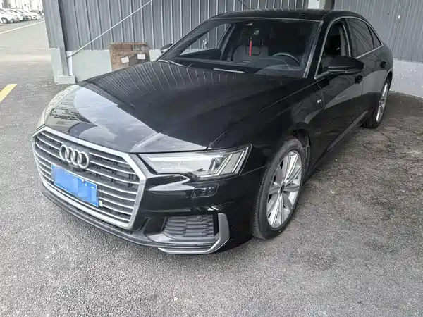 Audi A6L 2022