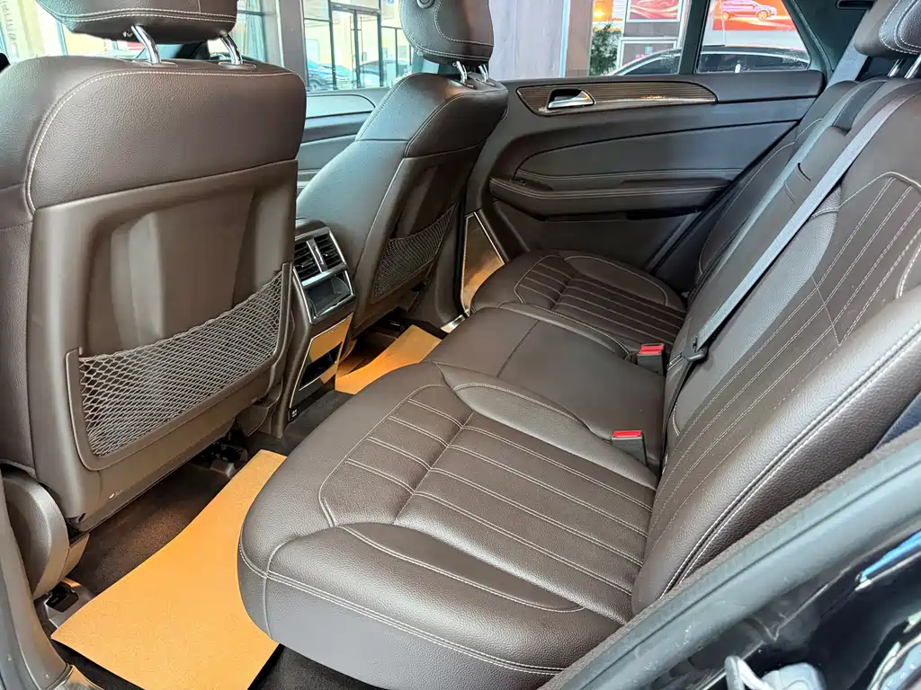 Mercedes-Benz GLE 2018 — фото 12