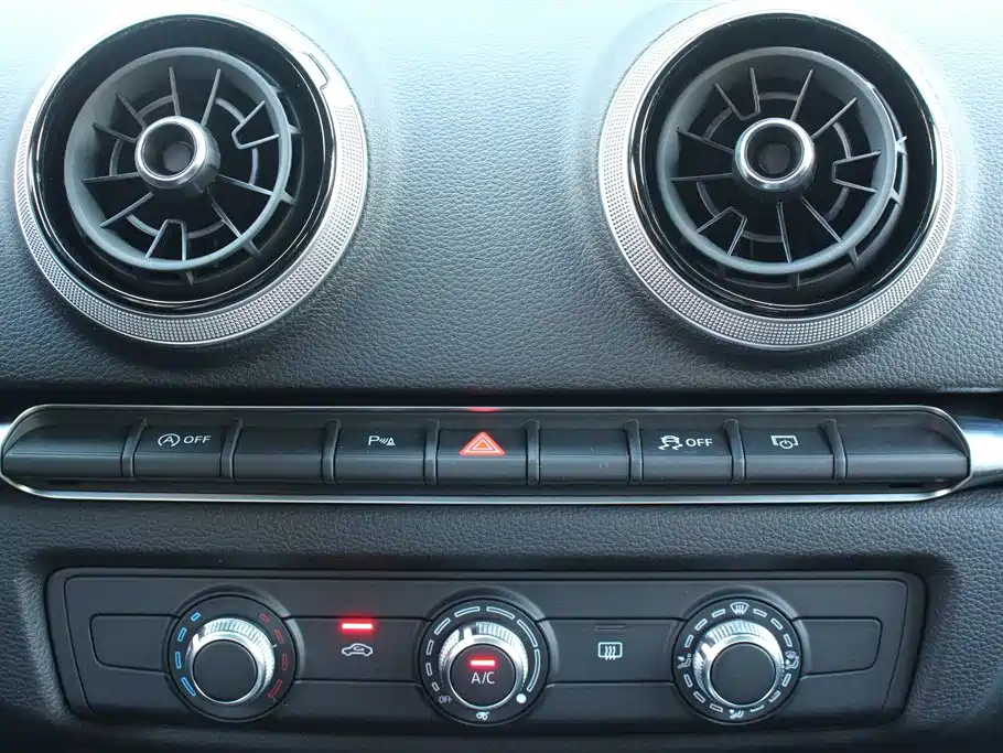 Audi A3 2020 — фото 12
