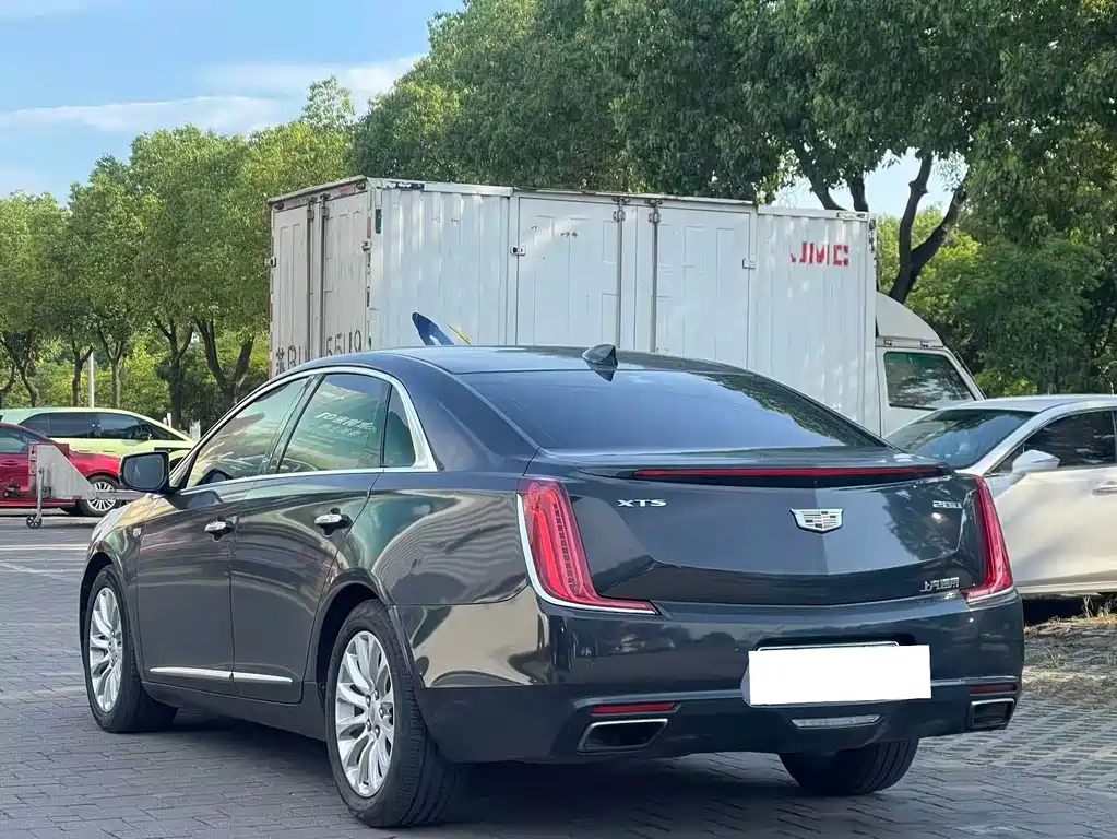 Cadillac XTS 2018 — фото 4