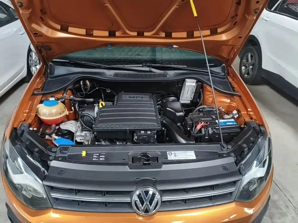 Volkswagen Polo 2015 — фото 20
