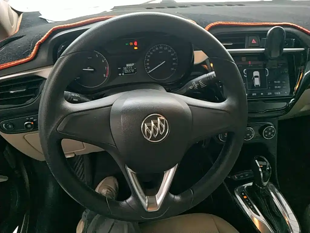 Buick Excelle 2019 — фото 11