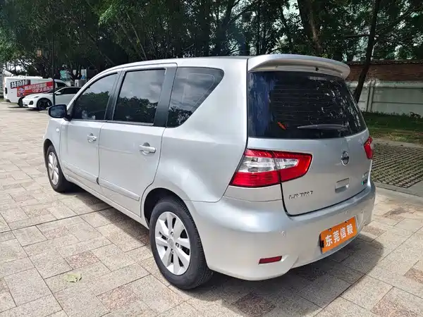 Nissan Livina 2017