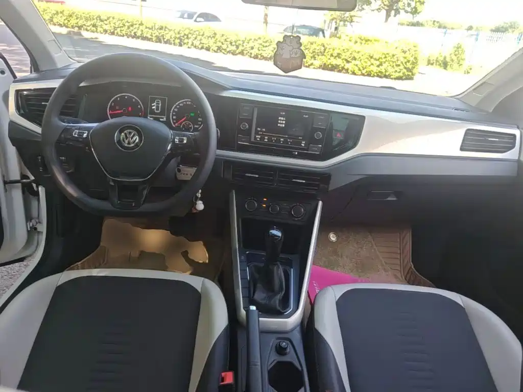 Volkswagen Polo 2019 — фото 10