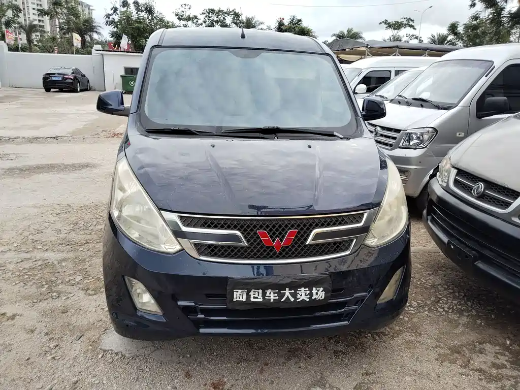 Wuling Rongguang V 2017 — фото 8