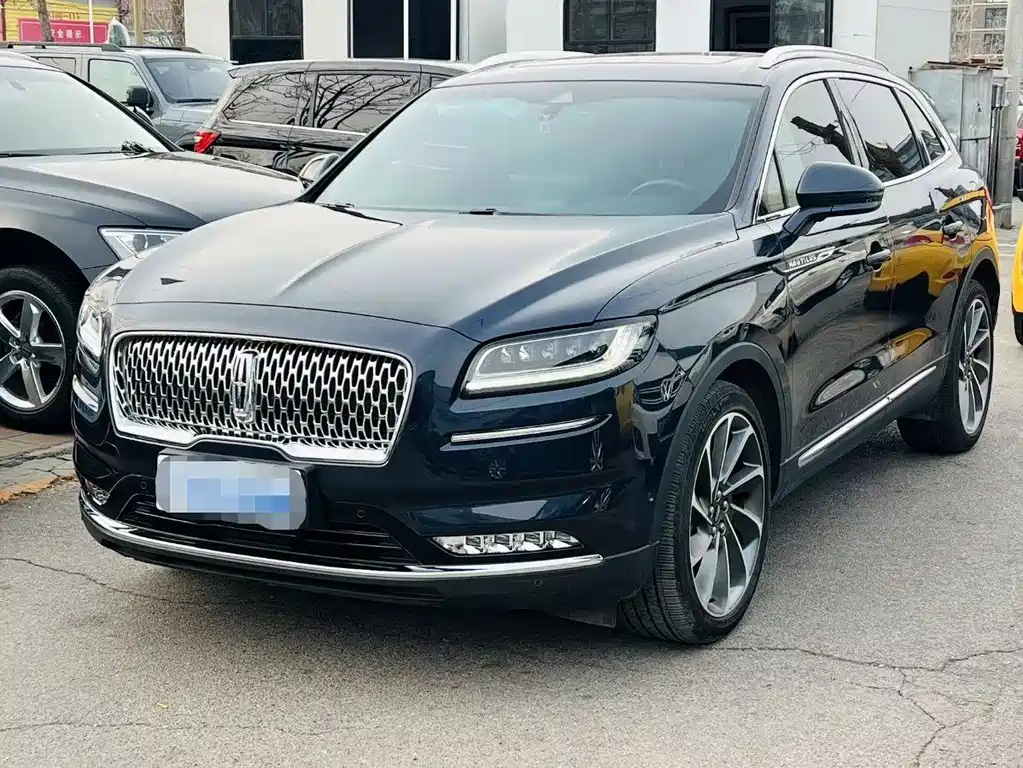 Lincoln Nautilus 2022