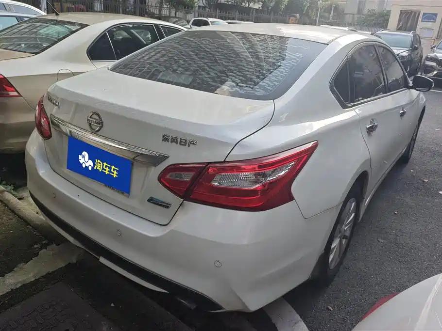 Nissan Teana 2018