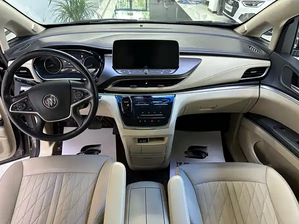 Buick GL8 2023