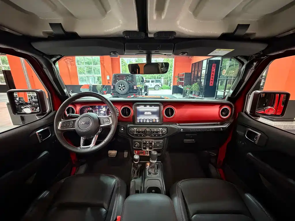 Jeep Wrangler 2022 — фото 14