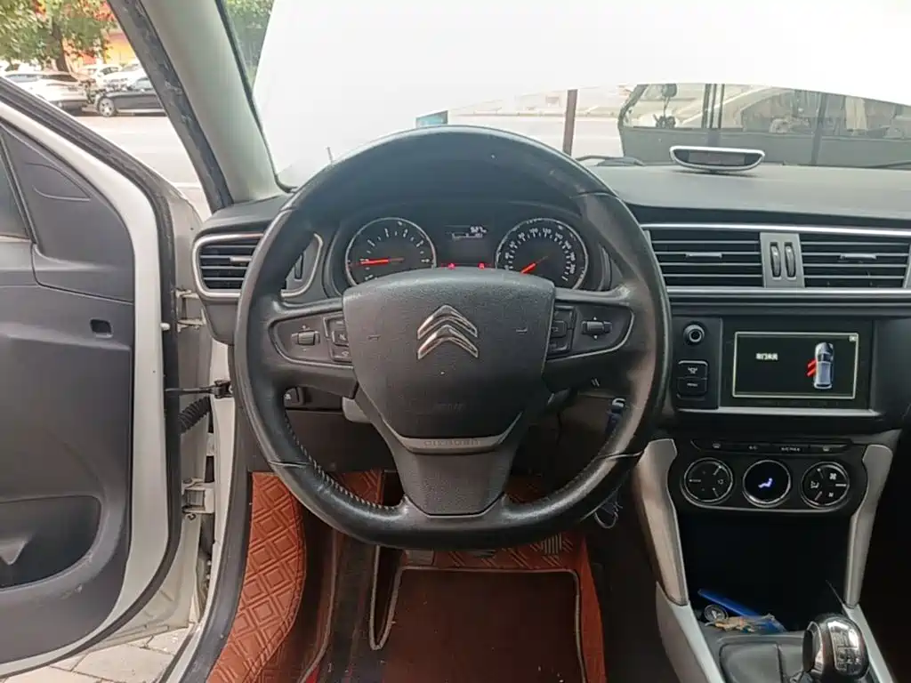 Citroën C3-XR 2015 — фото 11