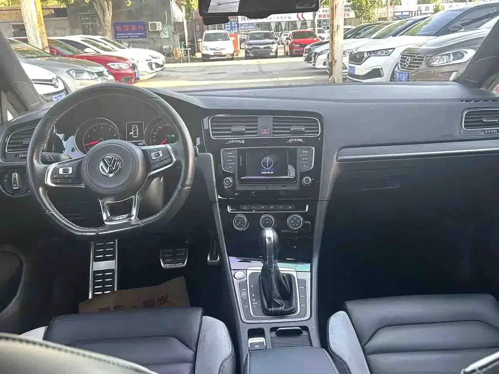 Volkswagen Golf 2016