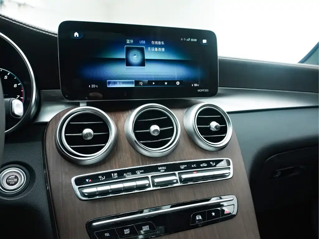 Mercedes-Benz GLC 2021 — фото 17