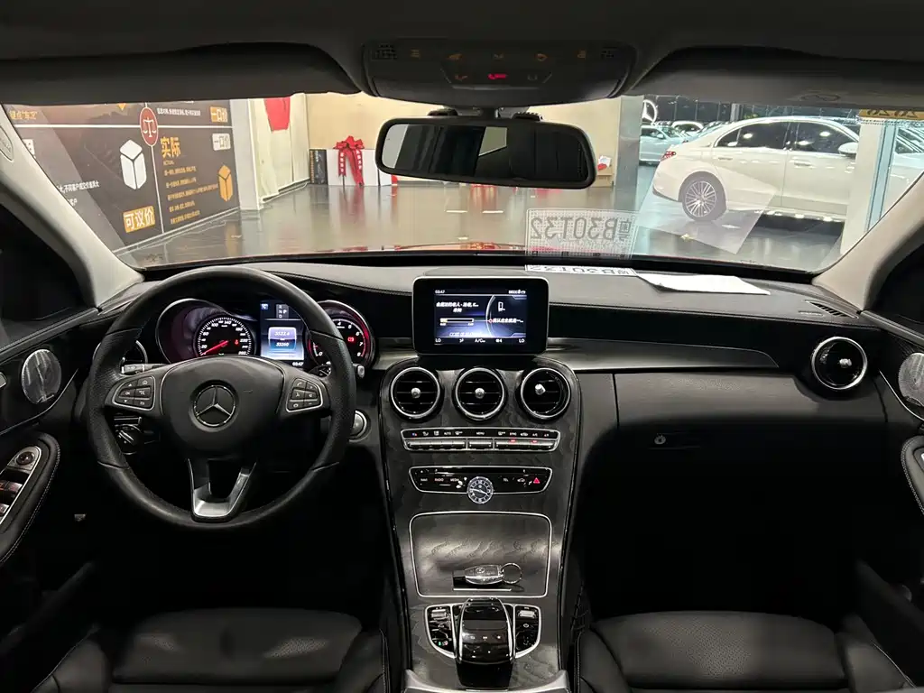 Mercedes-Benz C-Class 2018