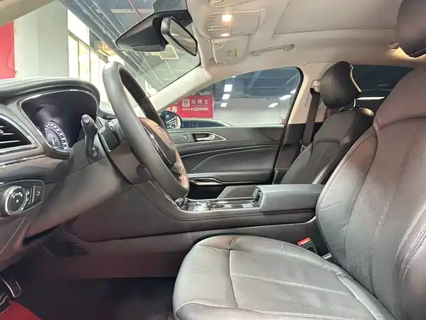 Ford Taurus 2022