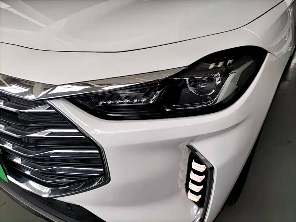 Jetour Jietu X70 PLUS 2021 — фото 24