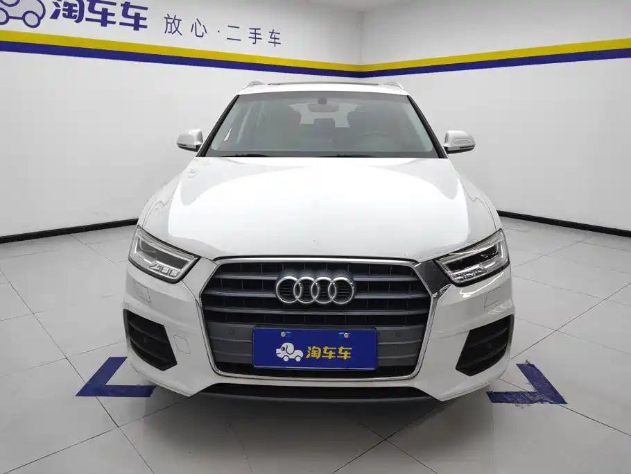 Audi Q3 2018 — фото 2