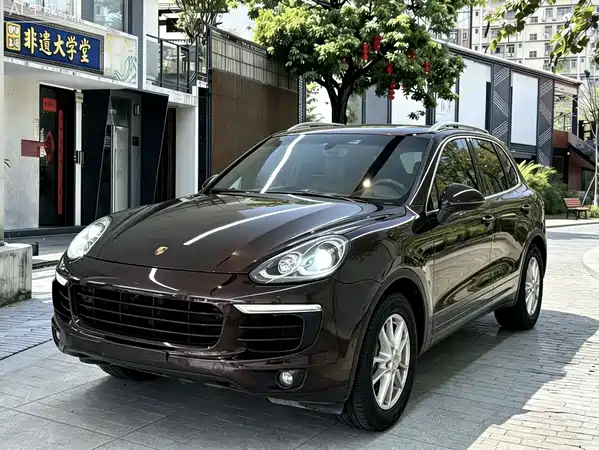 Porsche Cayenne 2015