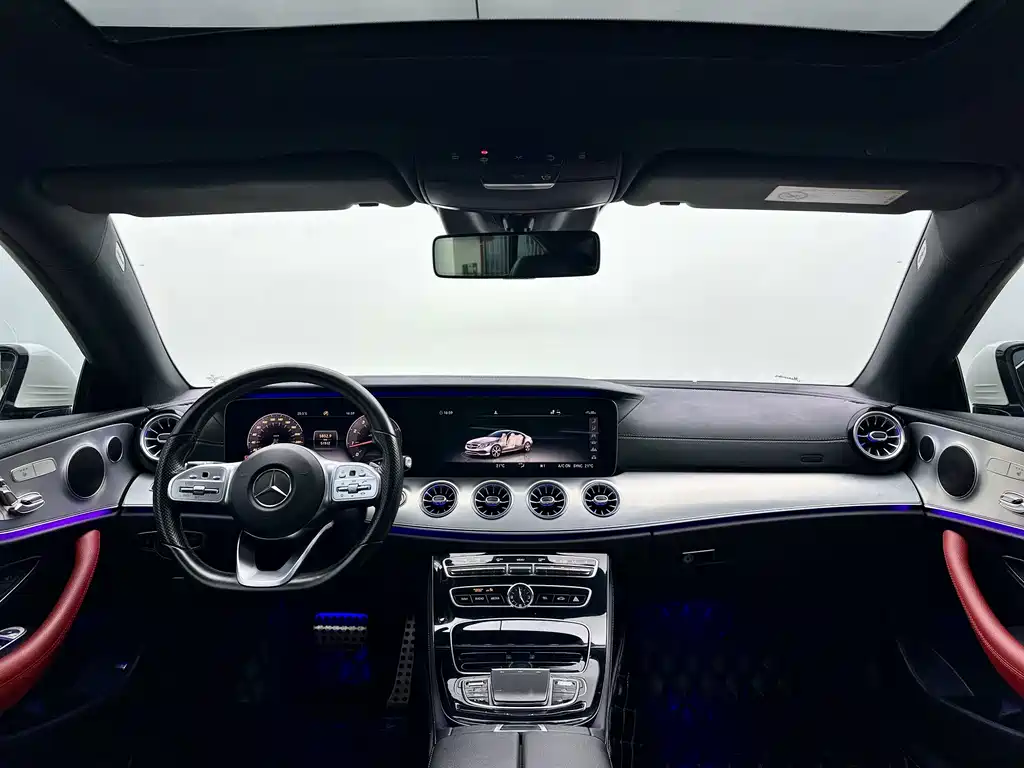 Mercedes-Benz E-Class 2021