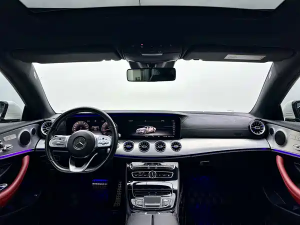 Mercedes-Benz E-Class 2021