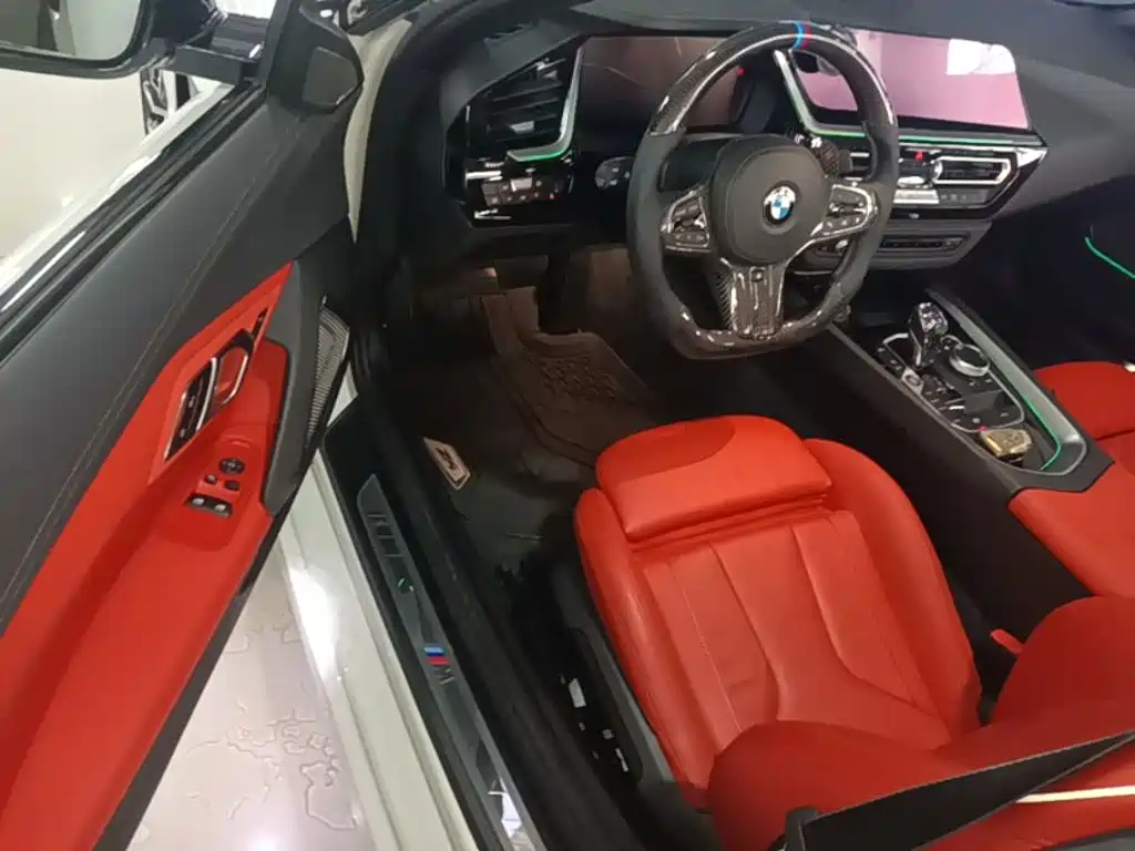 BMW Z4 2020 — фото 16