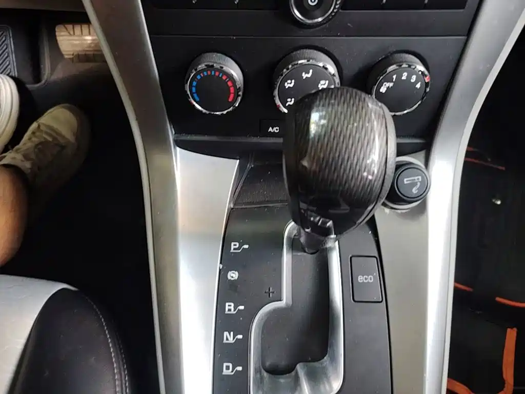 Chevrolet Captiva 2016 — фото 14