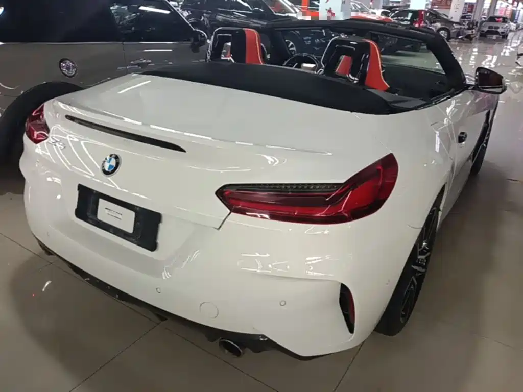 BMW Z4 2020 — фото 7