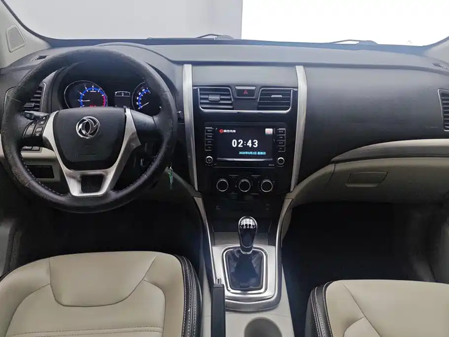 Dongfeng Fengxing S500 2017 — фото 12