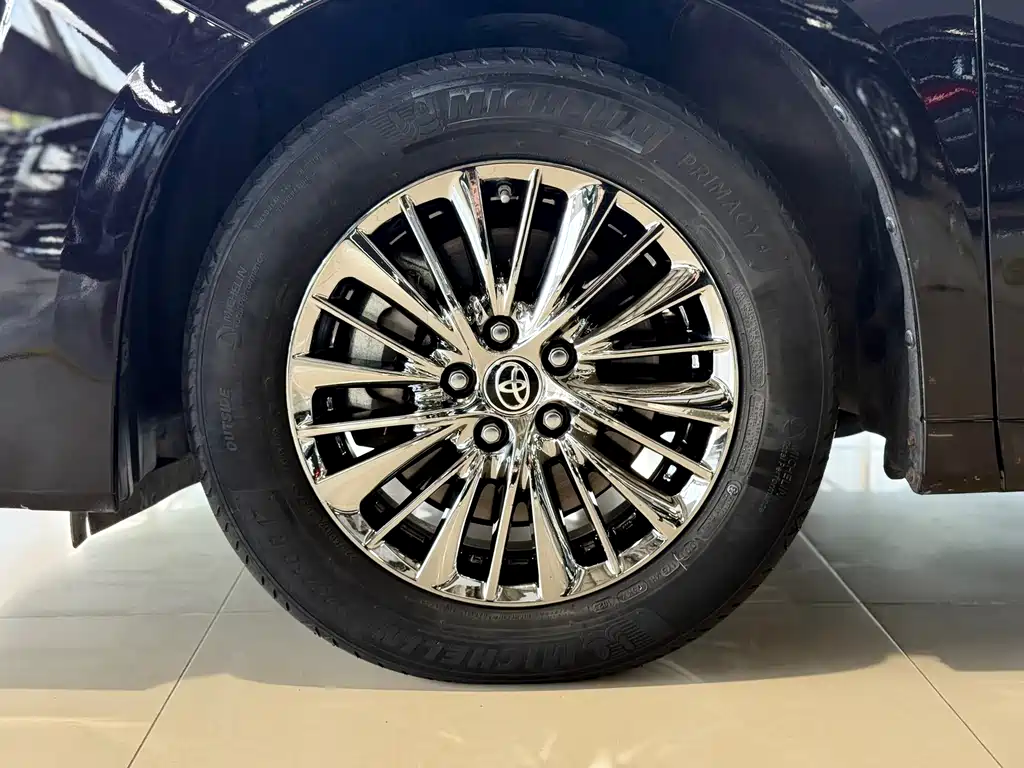 Toyota Vellfire 2021 — фото 27