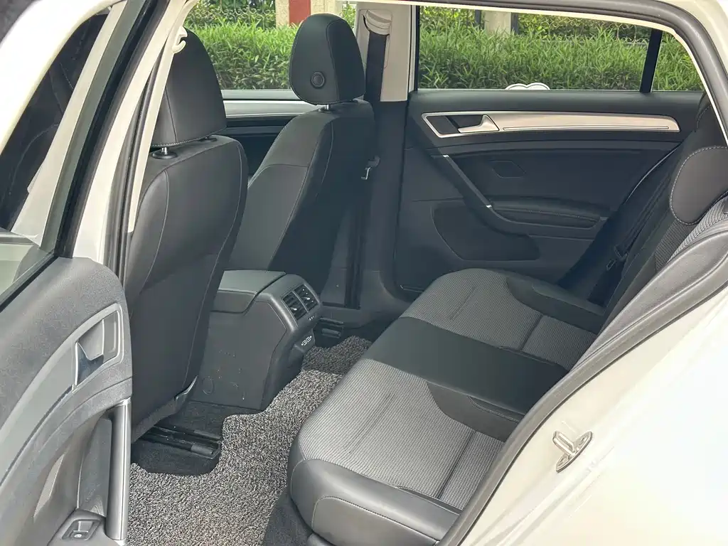 Volkswagen Golf 2019