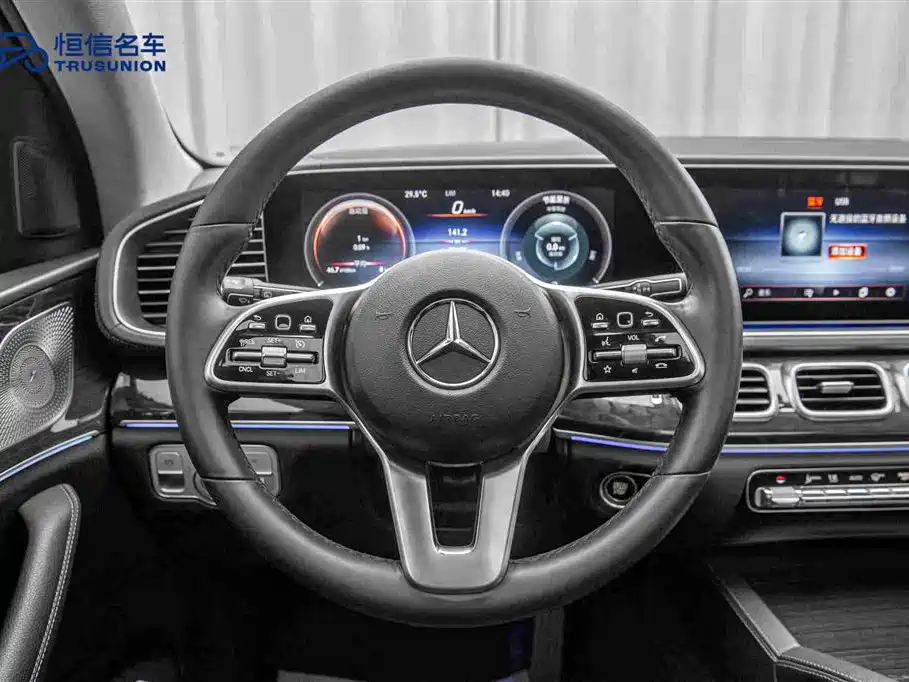 Mercedes-Benz GLE 2019 — фото 17