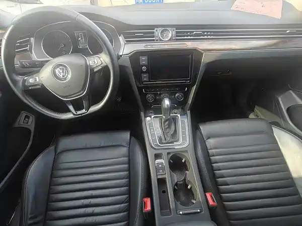 Volkswagen Magotan 2019