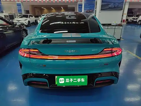 Xiaomi SU7 2025